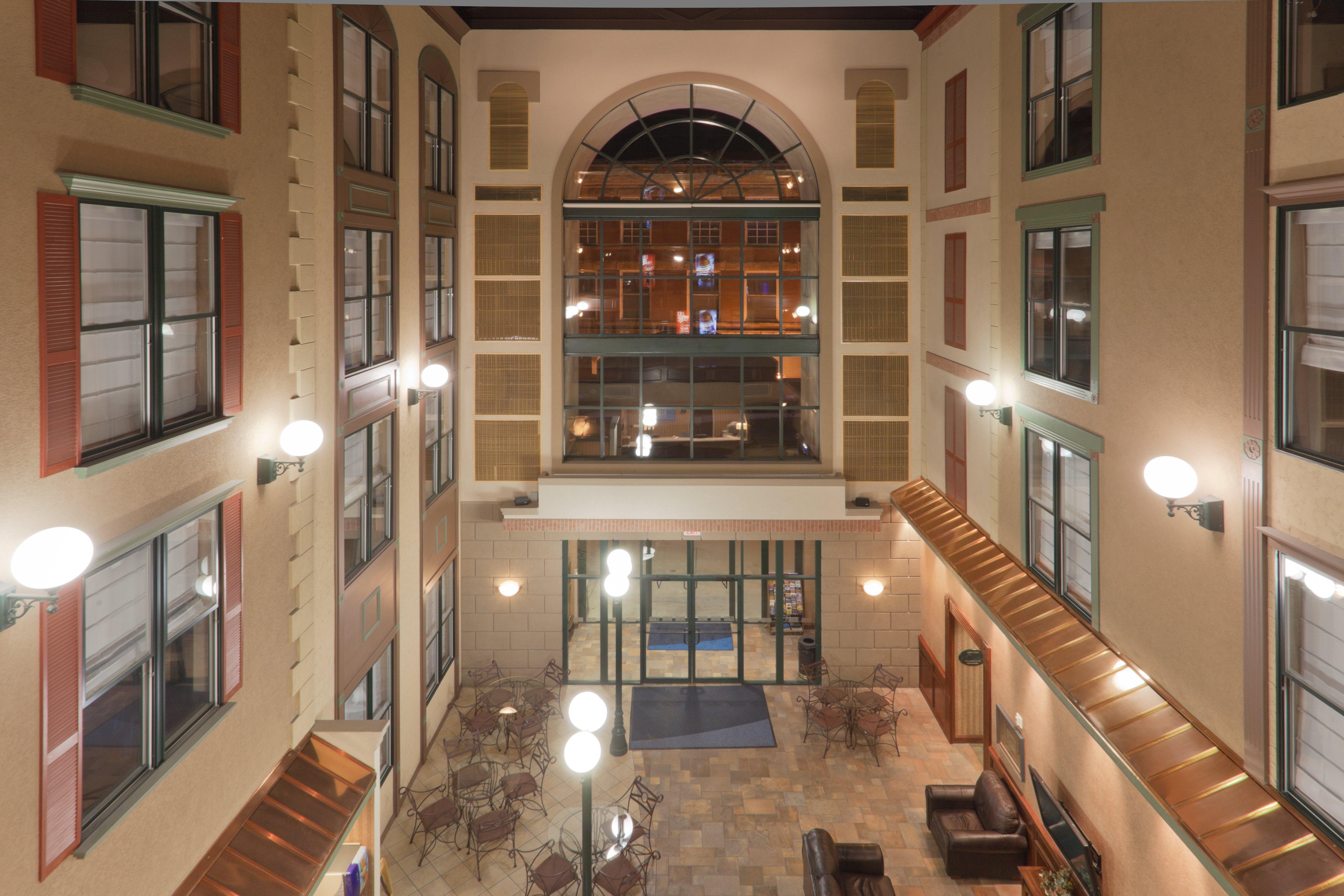 Holiday Inn Express Hotel & Suites Deadwood-Gold Dust Casino, An Ihg Hotel Екстер'єр фото